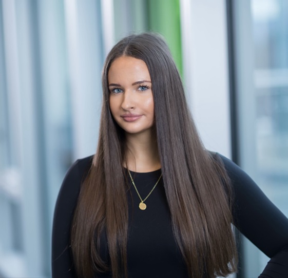 Rachelle Grabarczyk, founder of Elevate Tanning